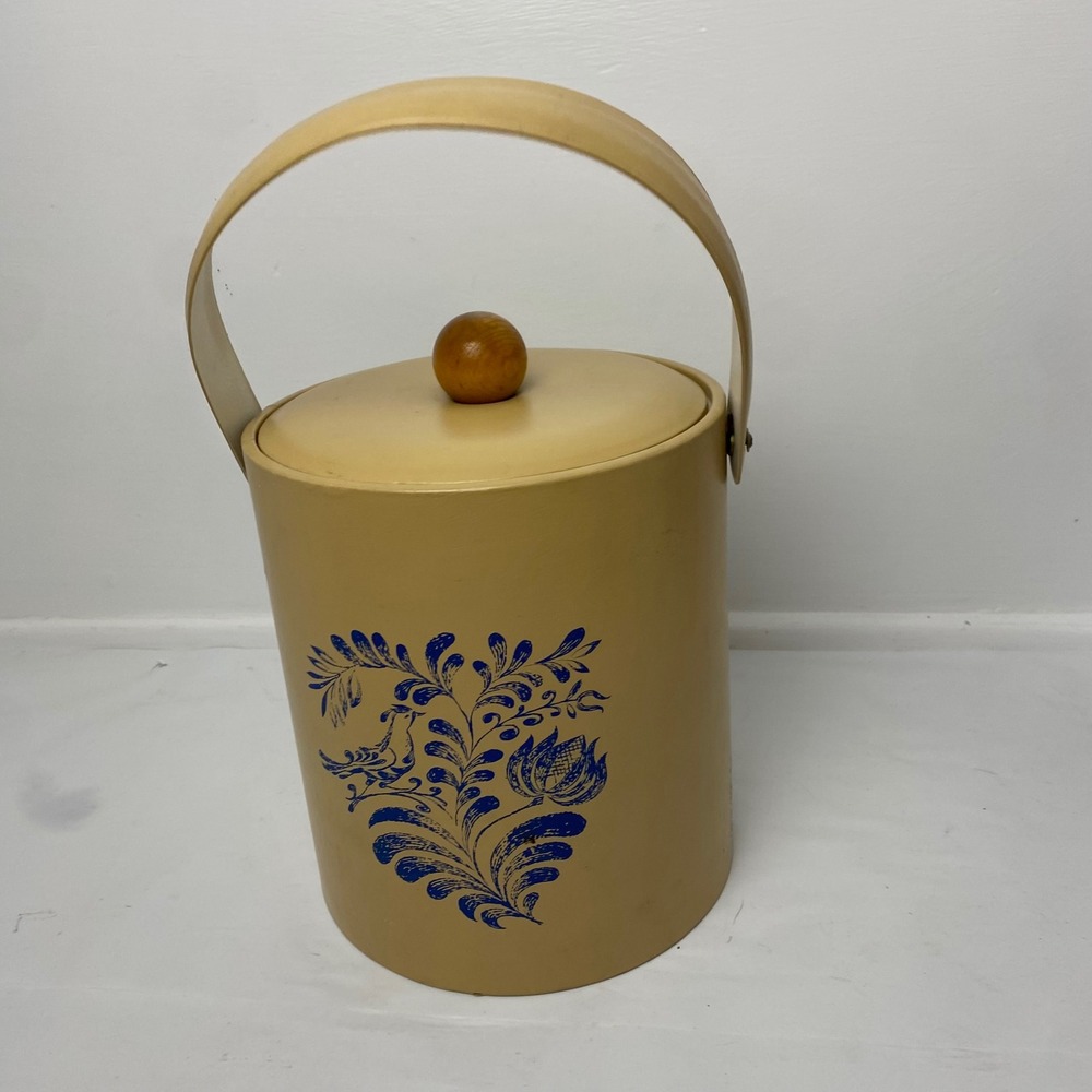 Vintage Georges Briard Ice Bucket American‎ Country Pottery Blue Design 1960's